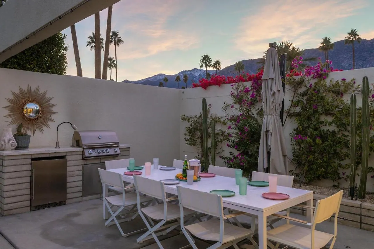 Xoxo Palm Springs By Acme House Company Villa